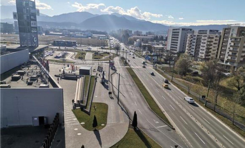 Motivul incredibil pentru care locatarii unui bloc din Brașov nu pot obține documentele care să ateste că sunt proprietari