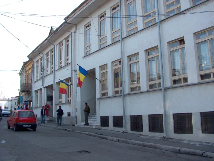 Judecătoria Slatina... (Foto: Adevărul)