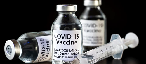 Vaccinarea obligatorie continuă să dea naștere la niște situații șocante.