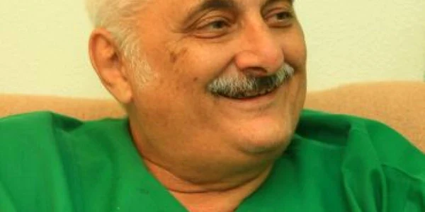Galati- Nicolae Dobrovici-Bacalbaşa - Medicul botezat cu apă de tanc