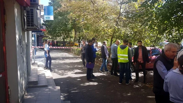 Autorul a fugit de la locul faptei, iar poliţiştii se află pe urmele sale Foto: Digi24