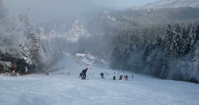 Pe pârtia Clăbucet din Predeal se va putea schia în acest weekend. FOTOAdevarul