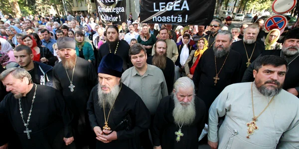 Protestul a început azi dimineaţa