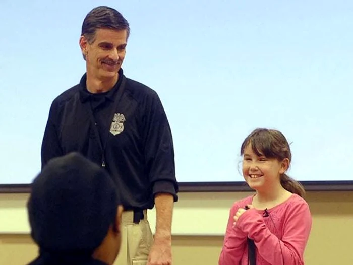 
    Rachel s-a născut oarbăFoto UpWorthy.com  