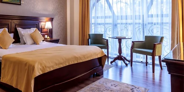Camera - apartament de la Hotelul Sofianu din Râmnicu Vâlcea unde va fi cazat Pascal Brukner Foto Hotel Sofianu