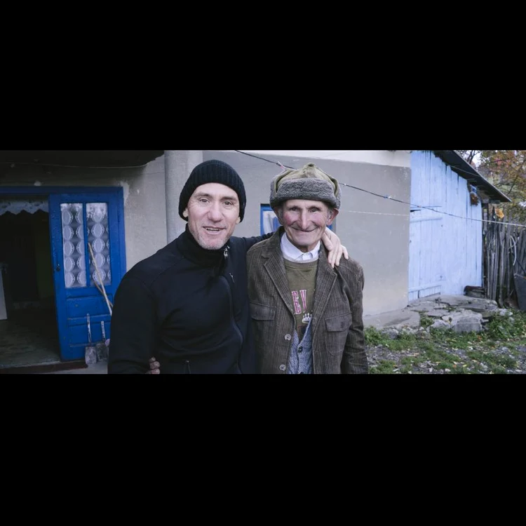 „Filmul meu sondează resorturile altruismului” – interviu cu regizorul Radu MUNTEAN jpeg