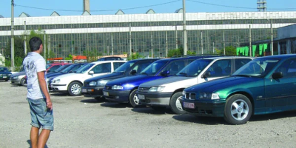 Reşiţa: Piaţa auto din Reşiţa prosperă în miezul crizei