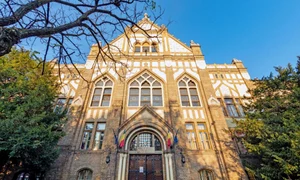 Colegiul Național Pedagogic Carmen Sylva jpg