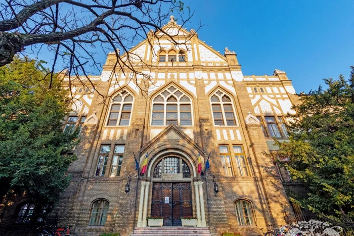 Colegiul Național Pedagogic „Carmen Sylva” din Timișoara / foto: heritageoftimisoara.ro