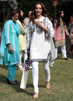 Kate Middleton în Pakistan, 2019