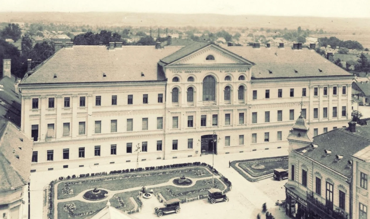 Mall la Lugoj. Transformarea spectaculoasă a clădirii fostei prefecturi judeţului Severin