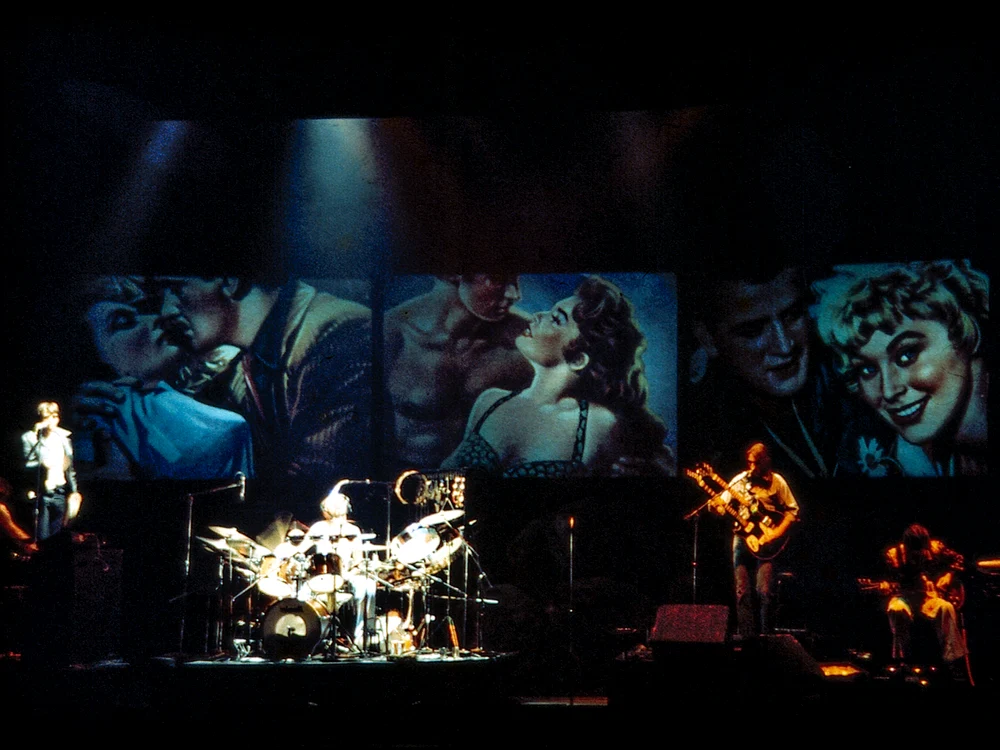 03 01 074 01 002   Genesis Slide hi 03 jpg