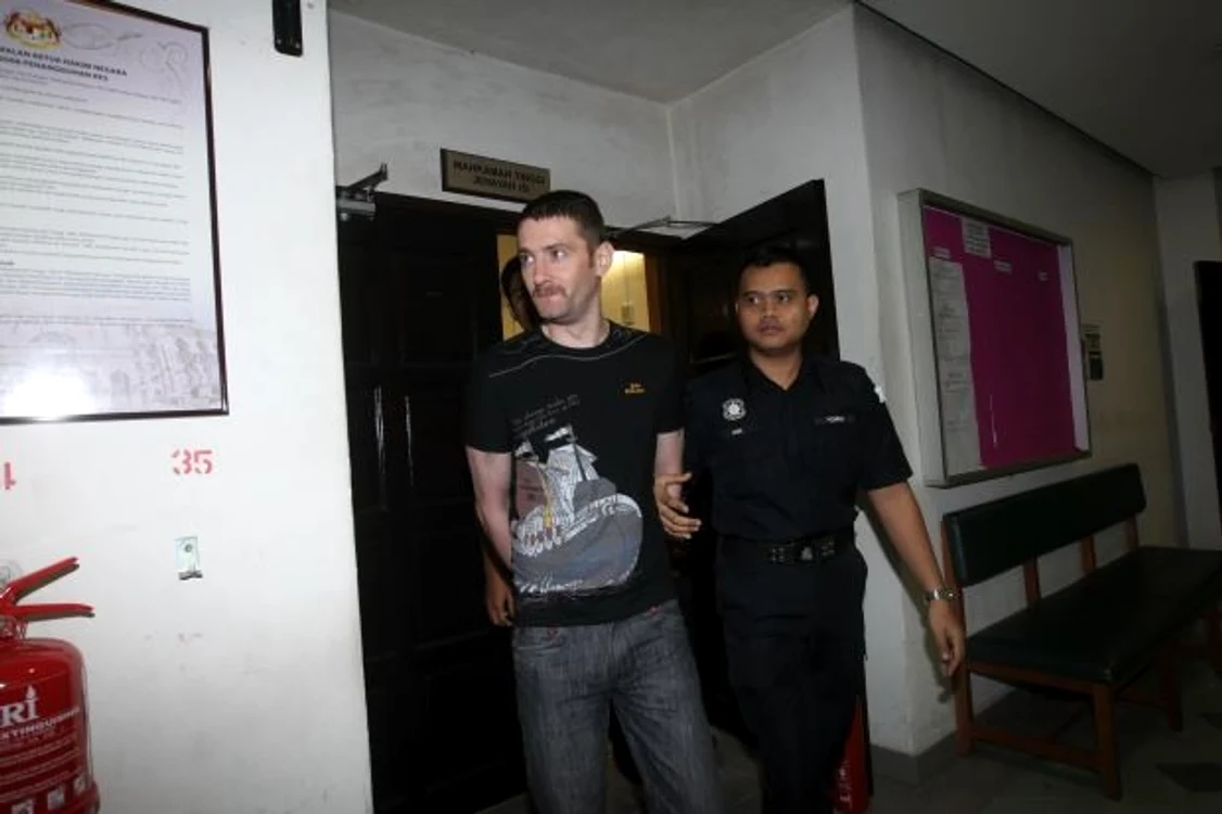 Ştefan Coroi a scăpat de pedeapsa cu moartea, fiind condamnat la 8 ani de închisoare şi 10 lovituri de ratan 