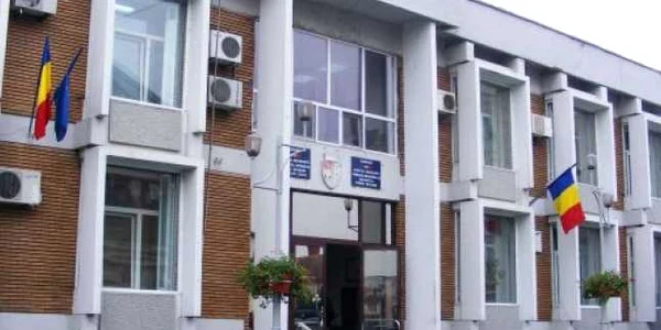 primăria turnu severin FOTO Corina Macavei 