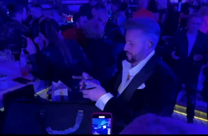 Ziua de naștere a lui Cătălin Botezatu s-a lăsat și cu o „vizită” din partea oamenilor legiiFoto: Captură Video