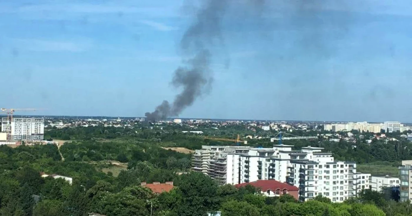 Incendiu pe Str. Ion Floruţa
