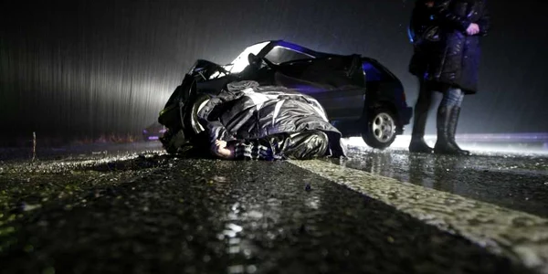 În urma accidentului, mai multe mașini au fost avariate