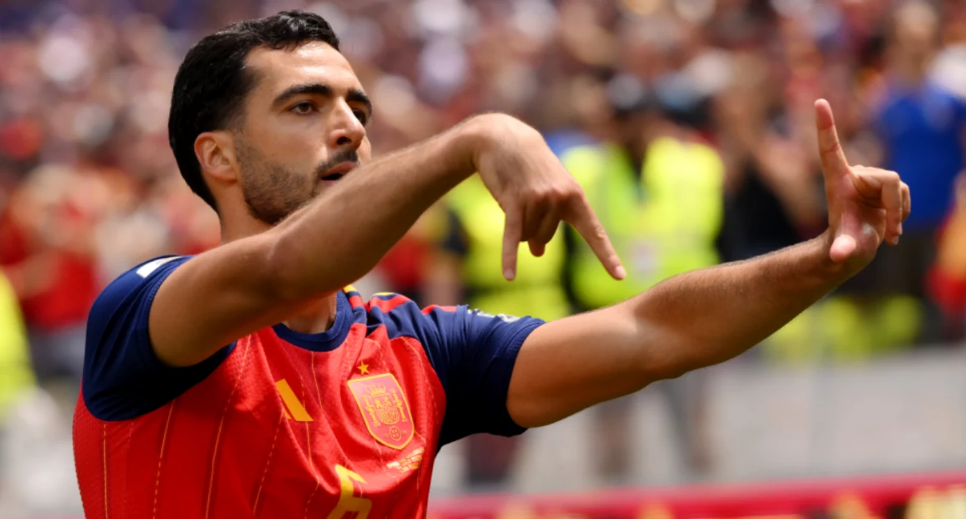 Mijlocașul spaniol Mikel Merino