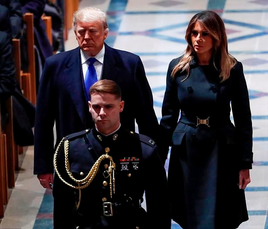 
    Donald Trump şi Melania Trump au participat miercuri la funeraliile fostului preşedinte George Bush seniorfoto EPA  