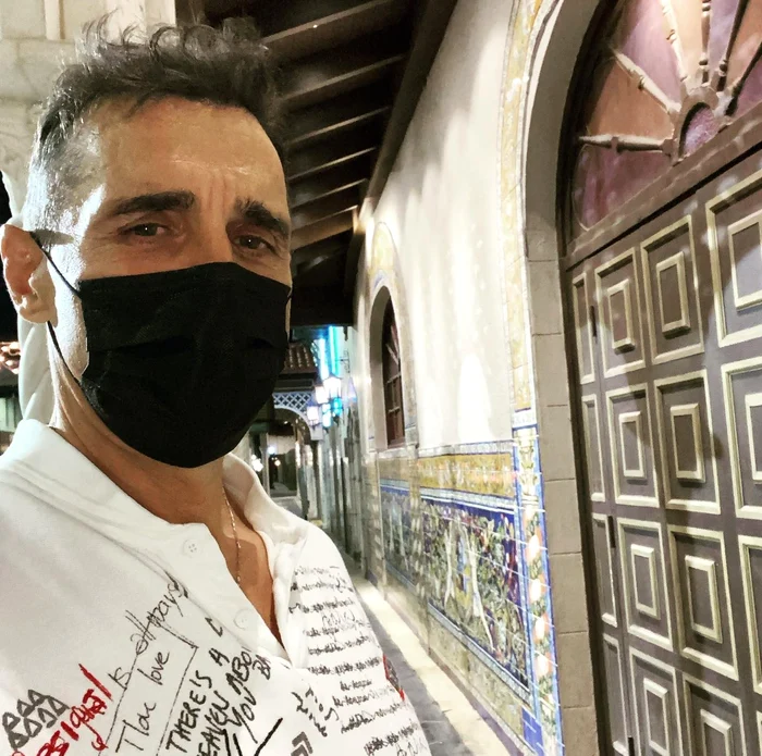 Este speriat de COVID-19 și se implică în campaniile sociale - foto Instagram