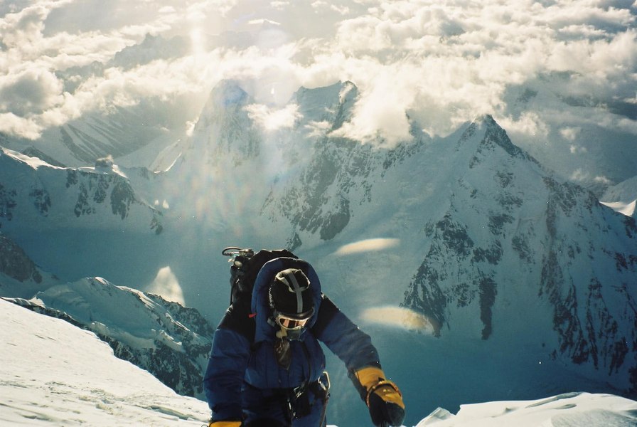 Horia Colibășanu spre Broad Peak, al zecelea optmiar de pe glob. „Doresc să urc toate cele 14 vârfuri de peste 8.000 de metri“  