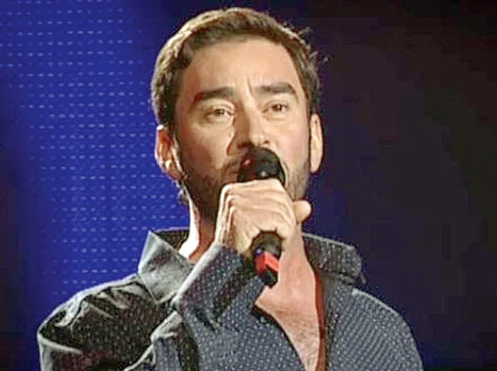 Vinerea trecută, Florin  Mureșan a cântat, la “Vocea  României”, o piesă impusă