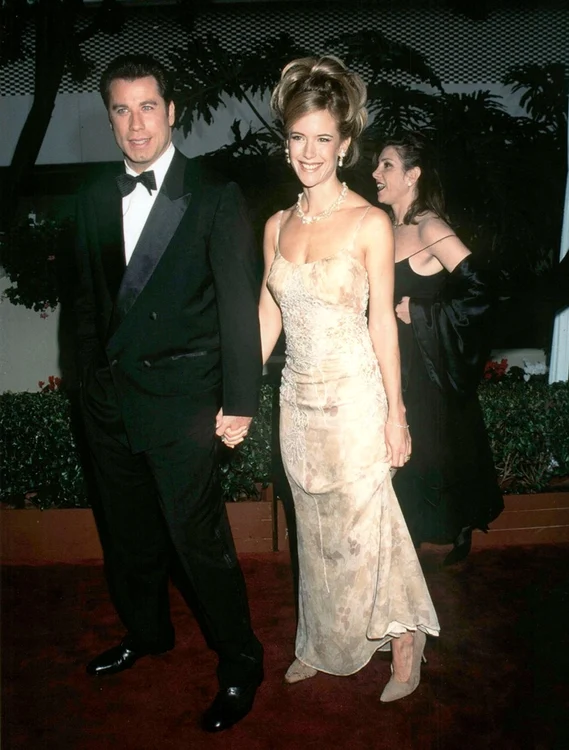 5 sotia lui john travolta a murit cancer 4 jpg jpeg