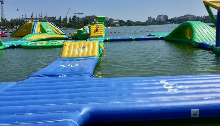 Traseul are diferite grade de dificultate, iar copiii sunt cei mai fericiți clienți