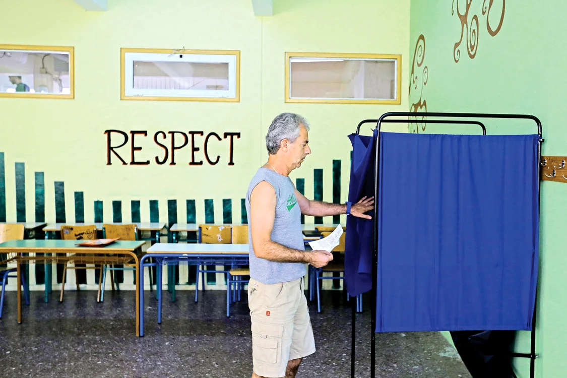 Nici la această secţie de  votare nu era lume multă