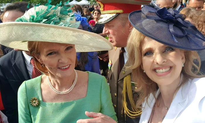 Bianca Brad si Majestatea Sa Margareta la garden party ul de 10 mai   Insragram (21) jpg