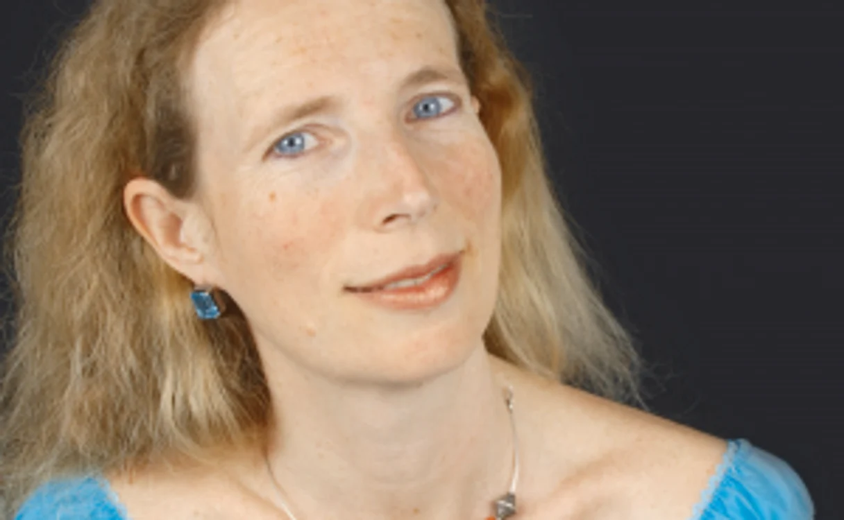 Scriitoarea franceză Catherine Cusset vine la Bucureşti