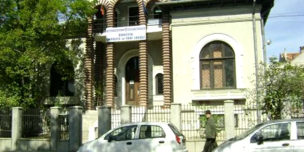 Ghişeele Direcţiei de Impozite şi Taxe Locale vor fi deschise în primele două sâmbeteale lunii decembrie