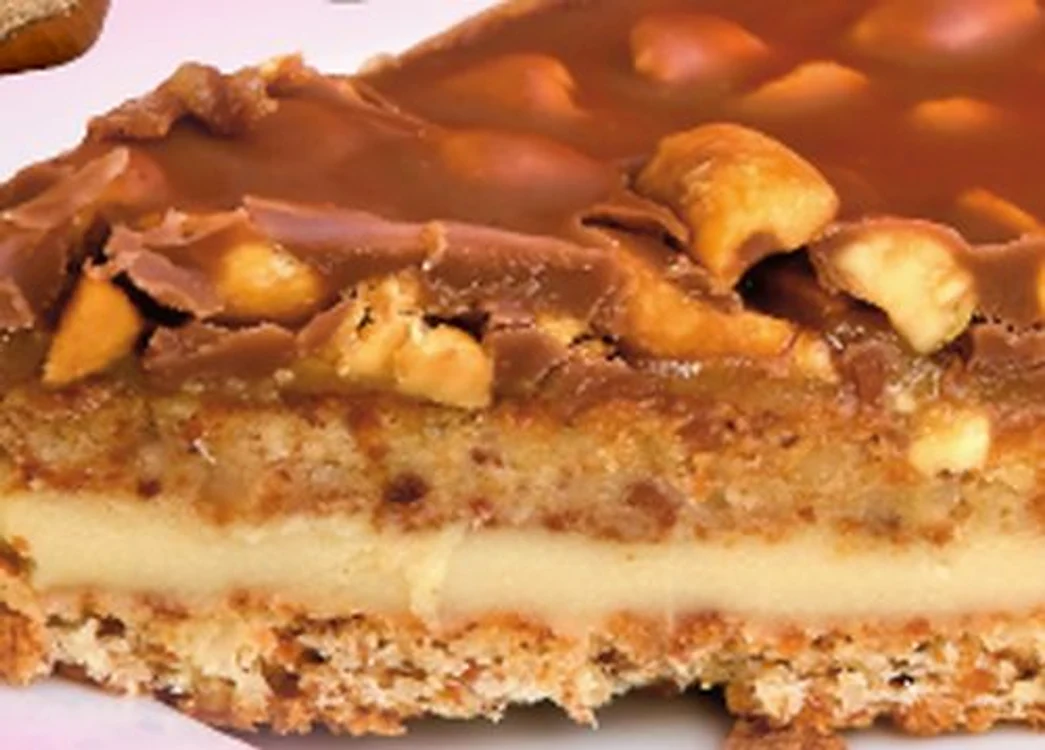 1366461433 1555tarta 20cu 20alune jpeg