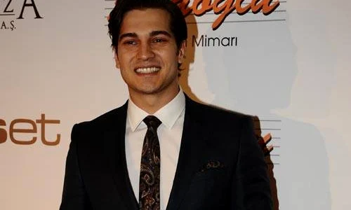 actori turci cagatay ulusoy jpeg