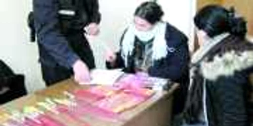 Cei mai mulţi prinşi cu petarde sunt minori