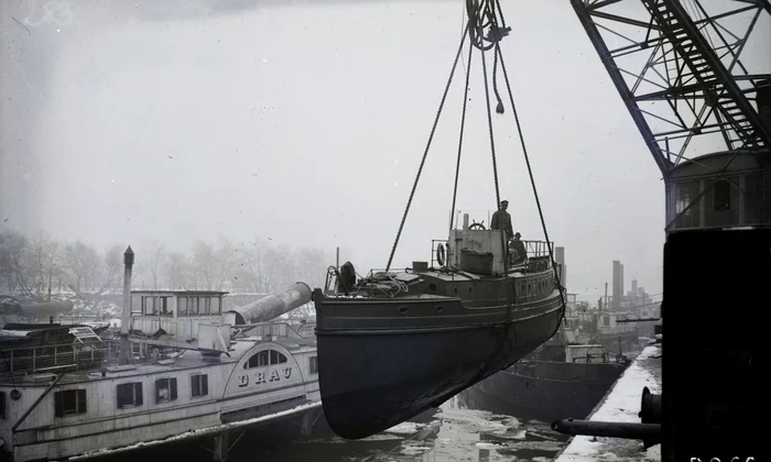  Șantierul Naval Óbuda din Budapesta, în anul 1930 (© Fortepan / Magyar Műszaki és Közlekedési Múzeum / Történeti Fényképek Gyűjteménye / Óbudai Hajógyár gyűjteménye)