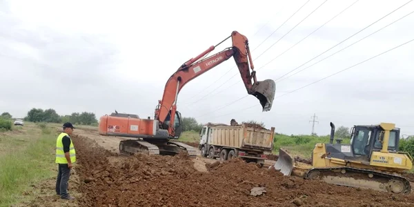 Lucrări la construcţia centurii Timişoara-sud FOTO DRDP