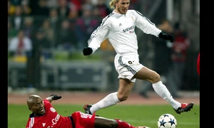 Zé Roberto si David Beckham (EPA) jpg