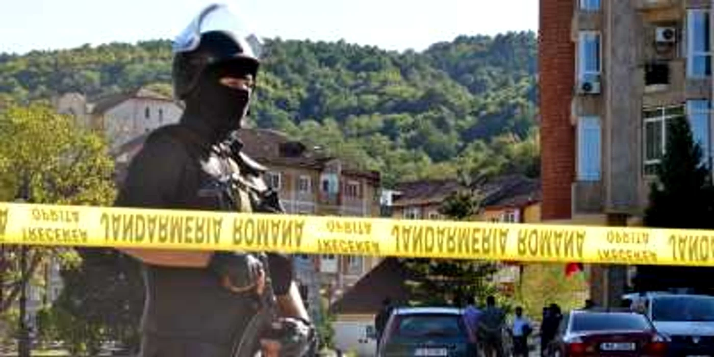 Mascaţii au încercuit întreaga zonă 