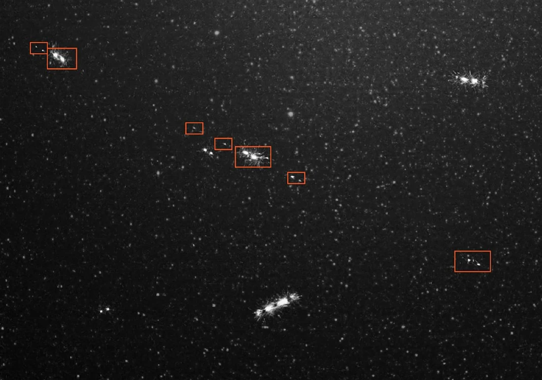Lansarea megaconstelației chinezești creează un câmp de resturi spațiale FOTO: Space News