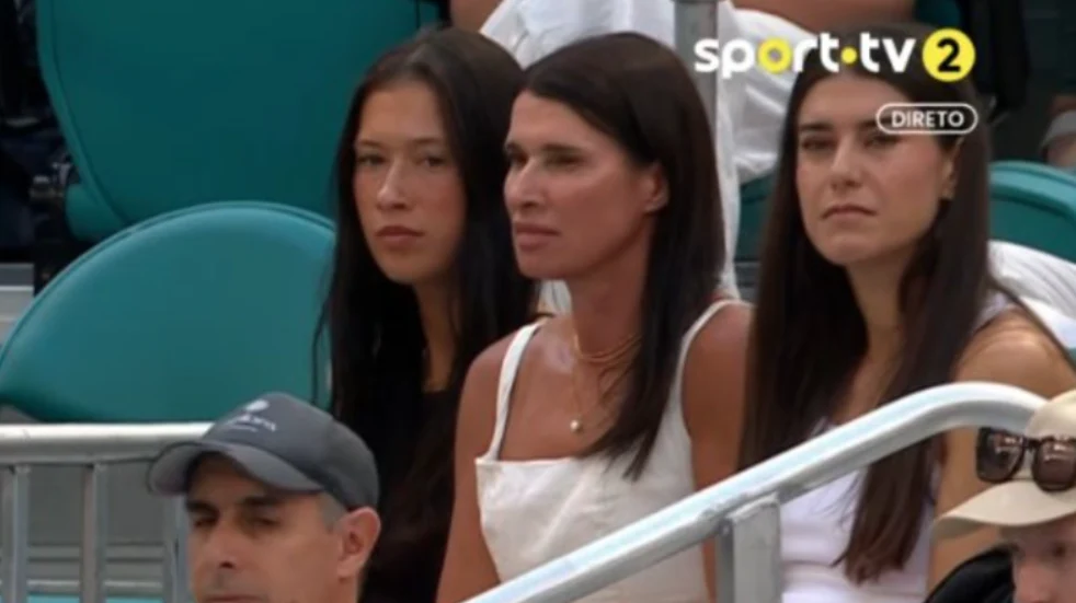 Italienii au dat cărțile pe față despre relația dintre Sorana Cîrstea și Jannik Sinner. Românca a tot dat târcoale pe la loja italianului, la Miami