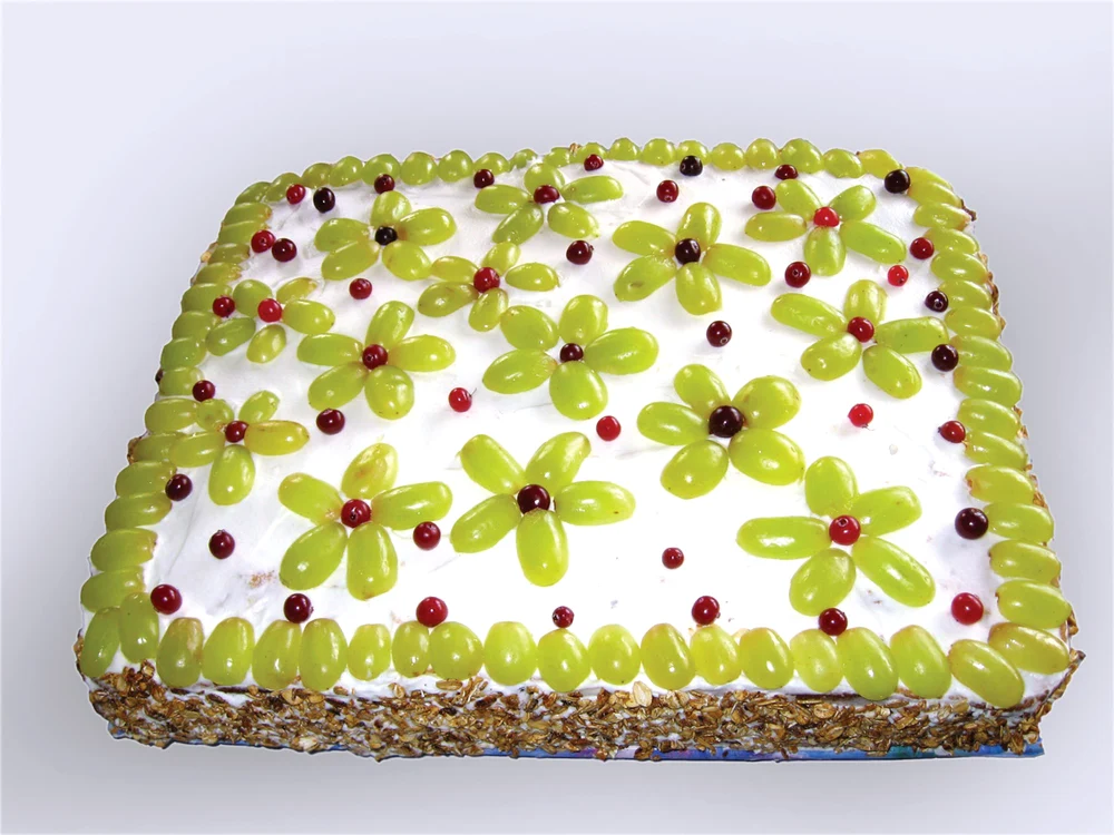 
    Tort cu frişcă  