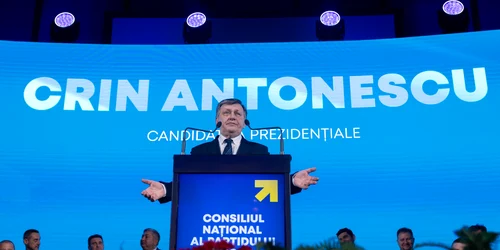 crin antonescu jpg