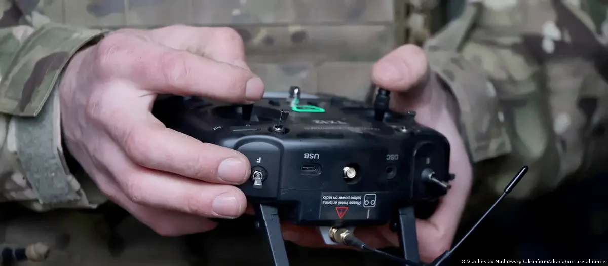 Ucraina: Război modern în "zona morții"