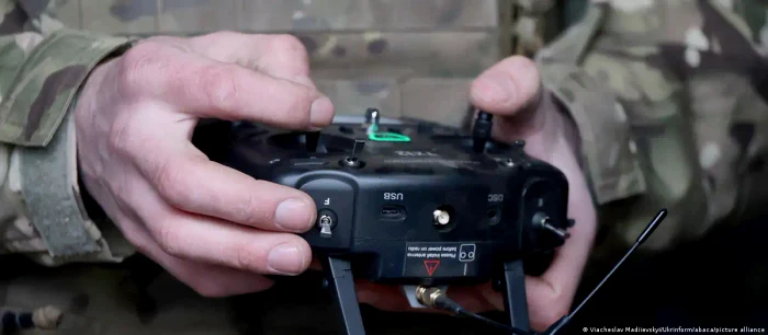 A citi semnele prin telecomandă: dronele, roboții și senzorii au schimbat radical viața de zi cu zi 