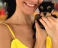 Magdalena Chihaia a primit o cățelușă de la Dinu Maxer foto: arhivă personală 