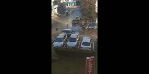 Răzbunarea mizerabilă a unui şofer pe deţinătorul unui loc de parcare plătit