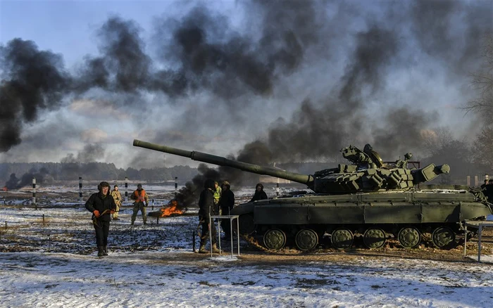 Antrenamente ale militarilor ucraineni, în 2018 Foto EPA EFE (arhivă)