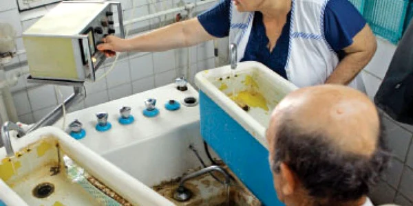 Policlinicile, în moarte clinică