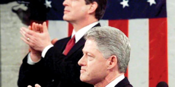 Gore şi Clinton salvează planeta?